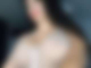 Spettacolo in cam dal vivo con Assya - Butt Plug su Camsoda