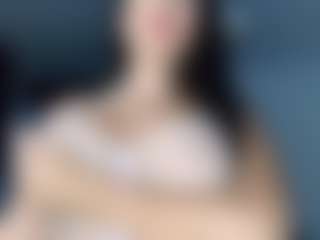 Live-Cam-Show mit Assya - Camel Toe auf Camsoda
