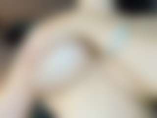 Live cam show with Assya - Bedroom on Camsoda
