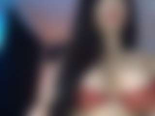 Live cam show with Assya - Bikini on CamwithHer