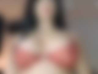 Assya's Live Sex Cam Show