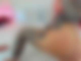 Live cam show with BabieLynn - Blonde Hair HD on hrnylive.com