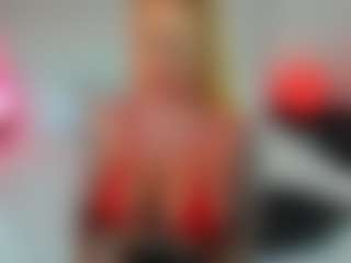 Live cam show with BabieLynn - Blonde Hair HD on Uber Horny