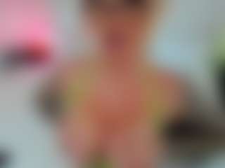 BabieLynn's Live Sex Cam Show