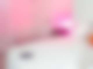 Live cam show with BabieLynn - Toys on Fit Hotties