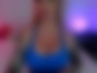 Live cam show with BabieLynn - Spank Blonde Hair on Camsoda