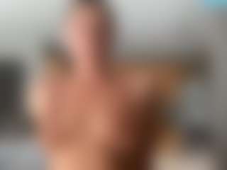 Iamwhitneyoc's Live Sex Cam Show