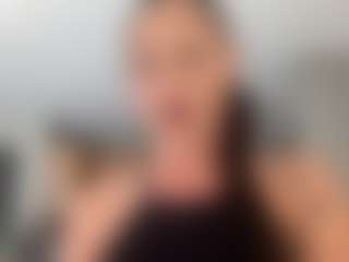 Live cam show with Iamwhitneyoc - Blue Eyes on Instabang