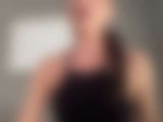 Live cam show with Iamwhitneyoc - Brown Hair on SxyPornLive