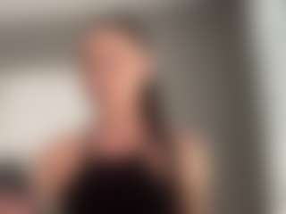 Iamwhitneyoc's Live Sex Cam Show