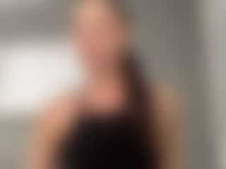 Live cam show with Iamwhitneyoc - Lovense on Camming Site