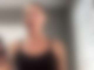 Iamwhitneyoc's Live Sex Cam Show