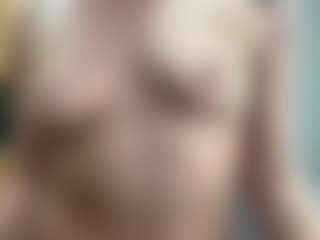 Iamwhitneyoc's Live Sex Cam Show
