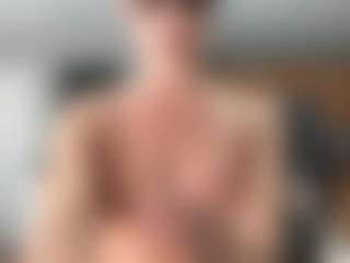 Iamwhitneyoc's Live Sex Cam Show