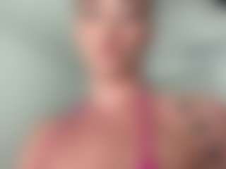Iamwhitneyoc's Live Sex Cam Show
