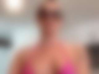 Iamwhitneyoc's Live Sex Cam Show