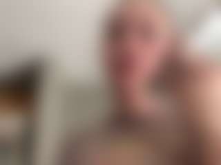 Iamwhitneyoc's Live Sex Cam Show