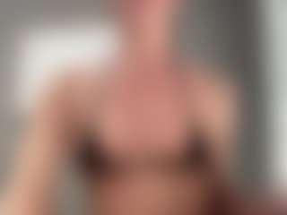 Iamwhitneyoc's Live Sex Cam Show