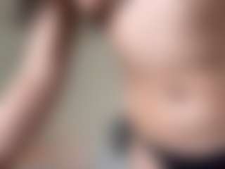 Iamwhitneyoc's Live Sex Cam Show