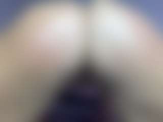 Iamwhitneyoc's Live Sex Cam Show