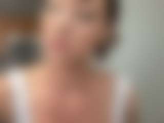 Iamwhitneyoc's Live Sex Cam Show