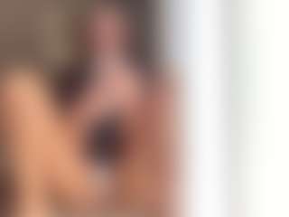 Iamwhitneyoc's Live Sex Cam Show