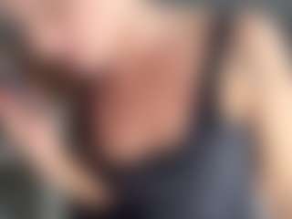 Iamwhitneyoc's Live Sex Cam Show