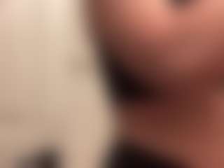 Iamwhitneyoc's Live Sex Cam Show
