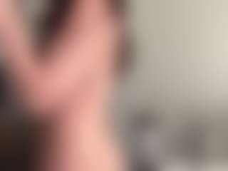 Iamwhitneyoc's Live Sex Cam Show