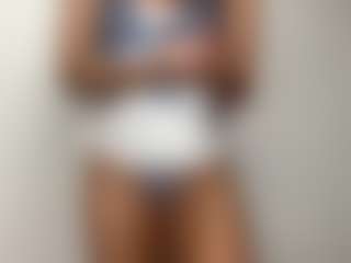 Iamwhitneyoc's Live Sex Cam Show
