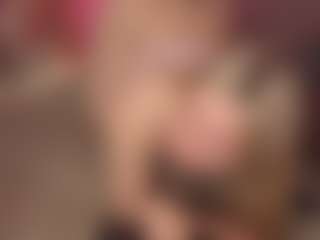 Live cam show with me-amaly - Small Tits Brown Hair on Gym Cam Girls