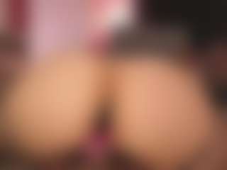 Live cam show with me-amaly - Tease on Ass Tok