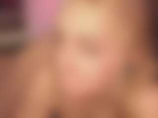 Live cam show with me-amaly - Brown Hair on iamadamtest123.com