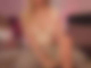 Live cam show with me-amaly - Brown Hair on Camsoda