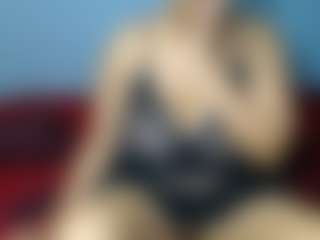 Live cam show with MissMimmi69 - Average on Camsoda