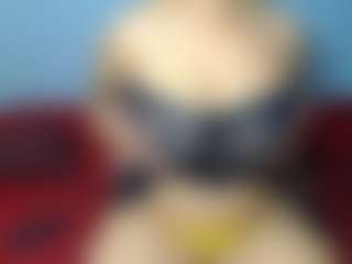 Live cam show with MissMimmi69 - Amateur on Dare Cams