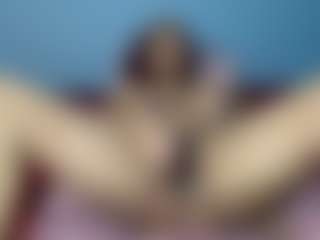 Live cam show with MissMimmi69 - Amateur on madthumbs