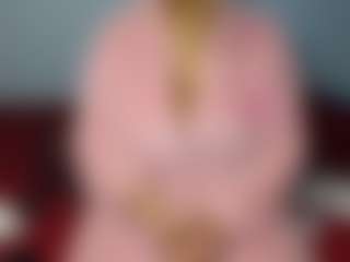 Live cam show with MissMimmi69 - Average on SpankPalCams
