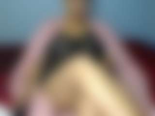 Live cam show with MissMimmi69 - Solo on Uber Horny