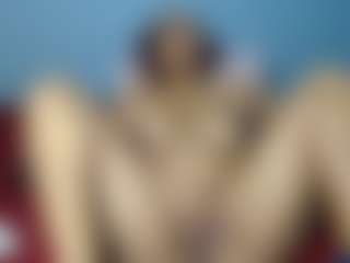 Live cam show with MissMimmi69 - Amateur on hotwifechat.live
