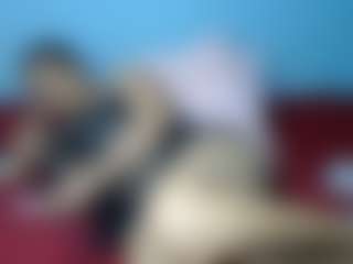 Live cam show with MissMimmi69 - Solo on Camsoda