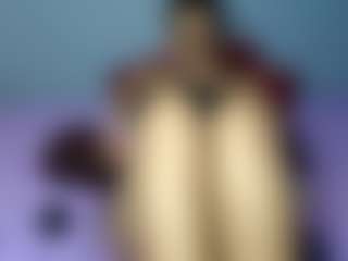 Live cam show with MissMimmi69 - Solo on Camsoda