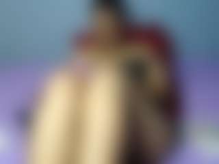 Live cam show with MissMimmi69 - Brown Hair on Camsoda