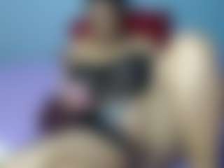 Live cam show with MissMimmi69 - Average on SpankPalCams
