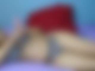 Live cam show with MissMimmi69 - Average on Camsoda