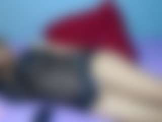 Live cam show with MissMimmi69 - Solo on SpankPalCams
