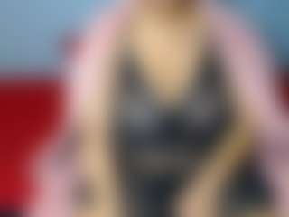 Live cam show with MissMimmi69 - Solo on TeamSkeetLive