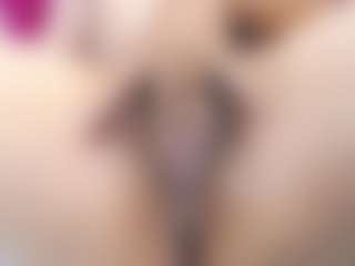 Live cam show with leahbella21 - Hairy Pussy on studioflirtlive.com