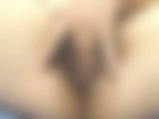 Live cam show with leahbella21 - Thong on wildcum.com