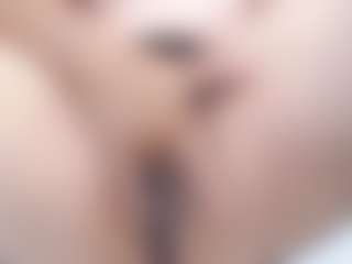 Live cam show with leahbella21 - Double Penetration on crypto-cams